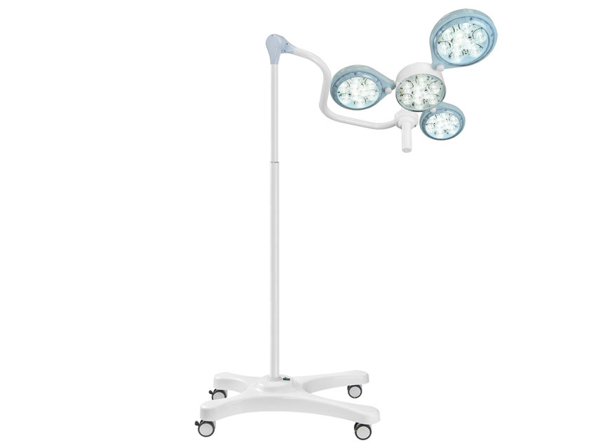 Operační lampa QUATTROLUCI